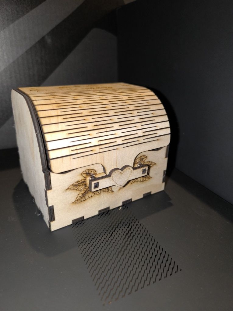 Cufăr handmade pentru amintiri, cadou personalizat de nuntă sau logodn