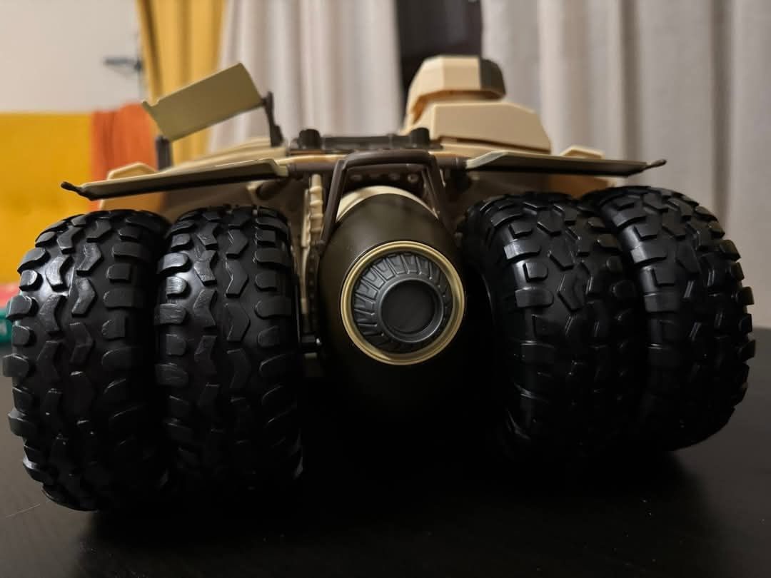 Tumbler Dark Knight Batman DC Multiverse