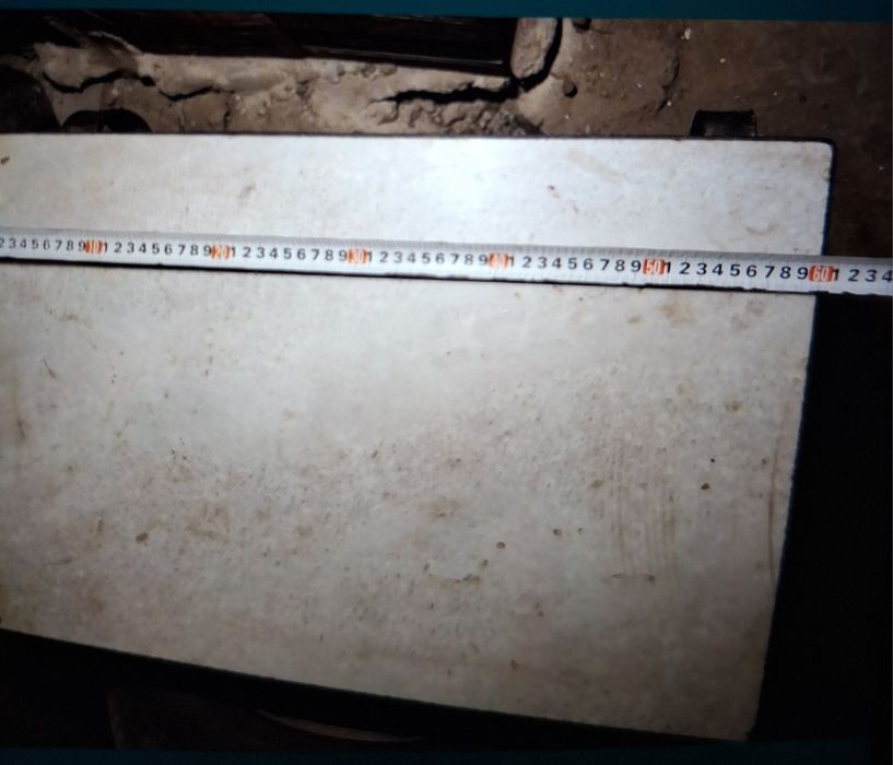 Продавам мраморна маса