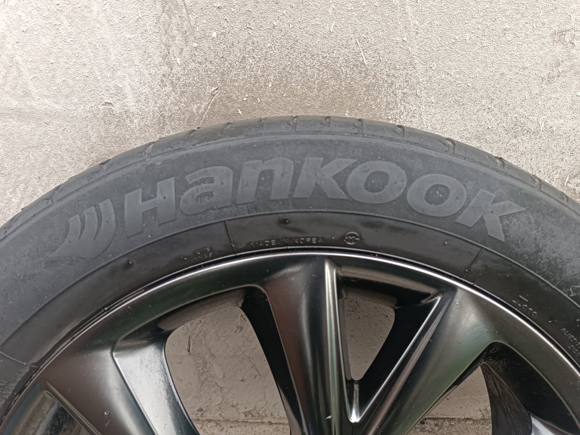 235/55R19 HANKOOK