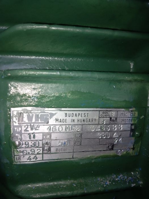 Vând motoare electrice trifazice