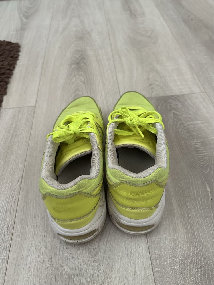 Adidasi Nike Air Max