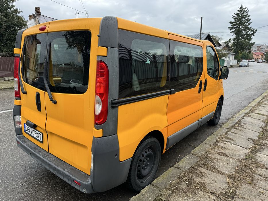 Opel Vivaro 2014, 350000km