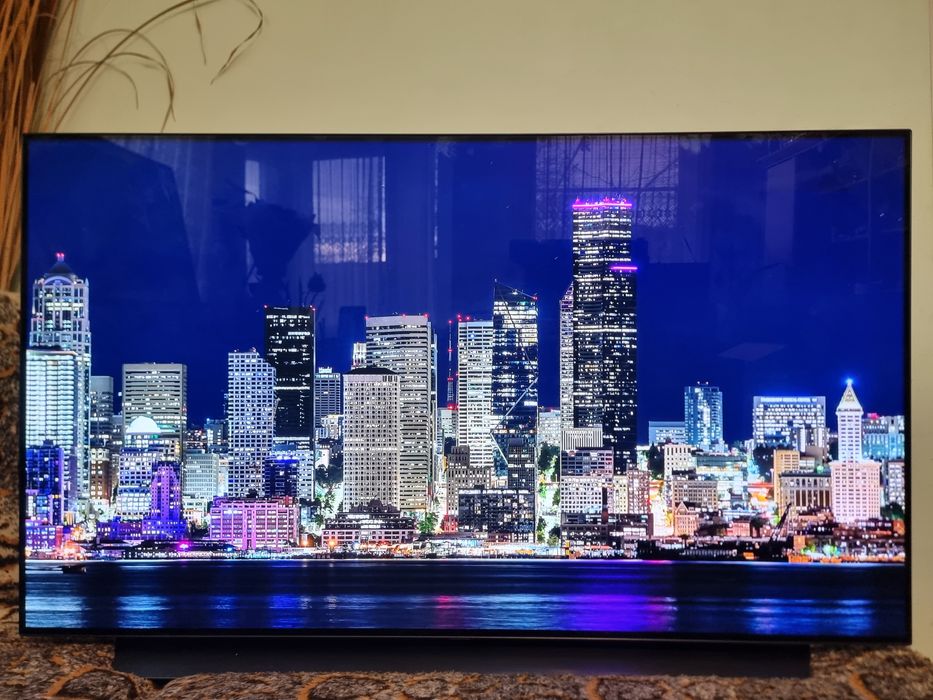 LG OLED Smart TV / 55" - 4K , HDR10+ , WebOS , Dolby Atmos