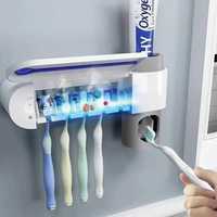 Диспенсер и UV Стерилизатор за Четки и паста за зъби