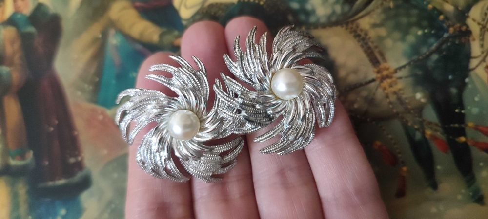 Винтаж США Sarah Coventry, Charuel