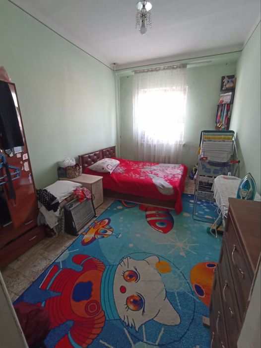 Продается двухкомнатная квартира на массиве Водник