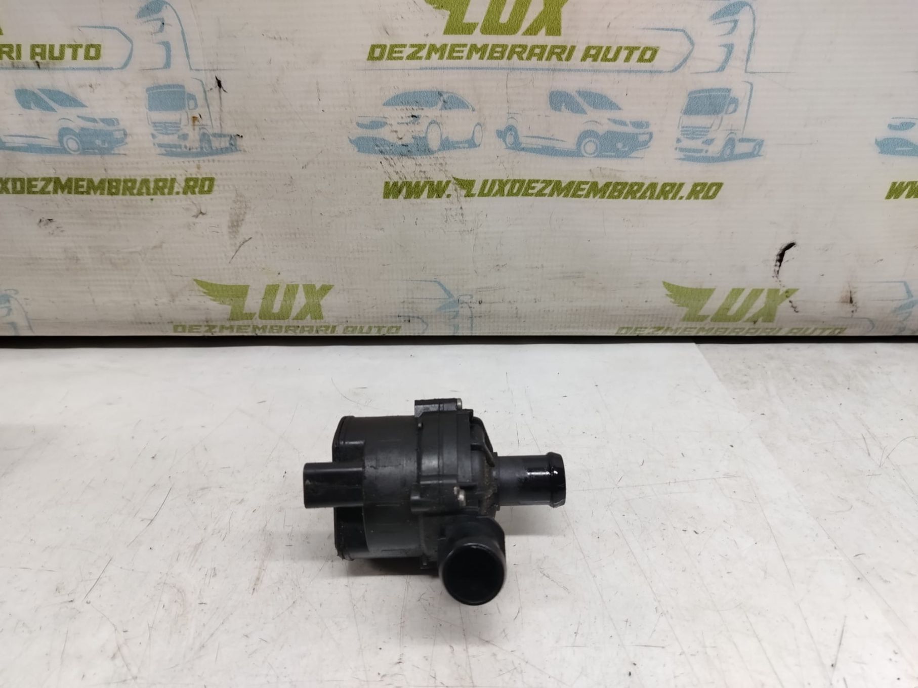 Pompa recirculare apa 2q0965567a Volkswagen VW Beetle 3 [2012 - 2020]