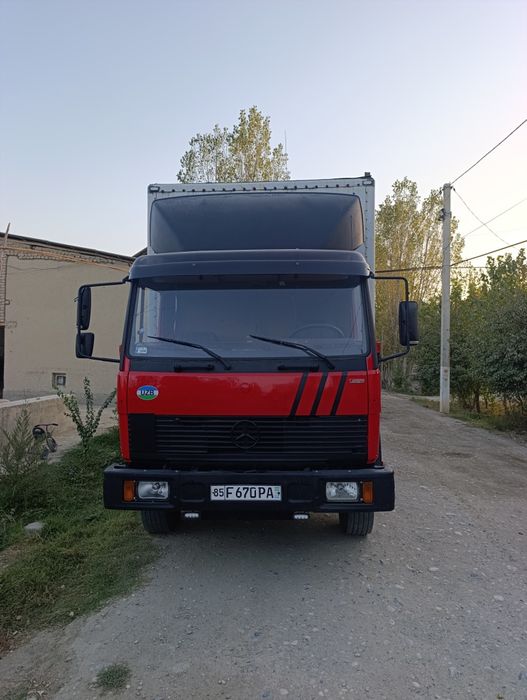 Мерседес Бенз 1320