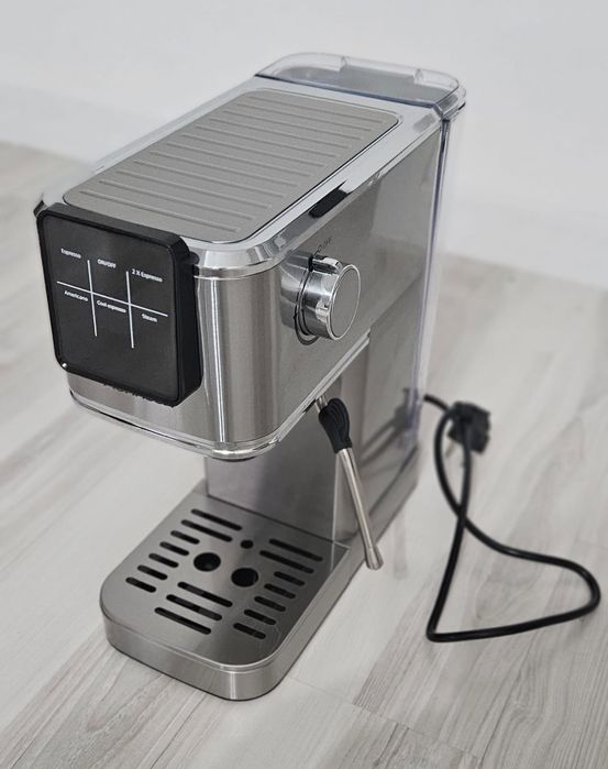 Vand espressor manual Rohnson R98016