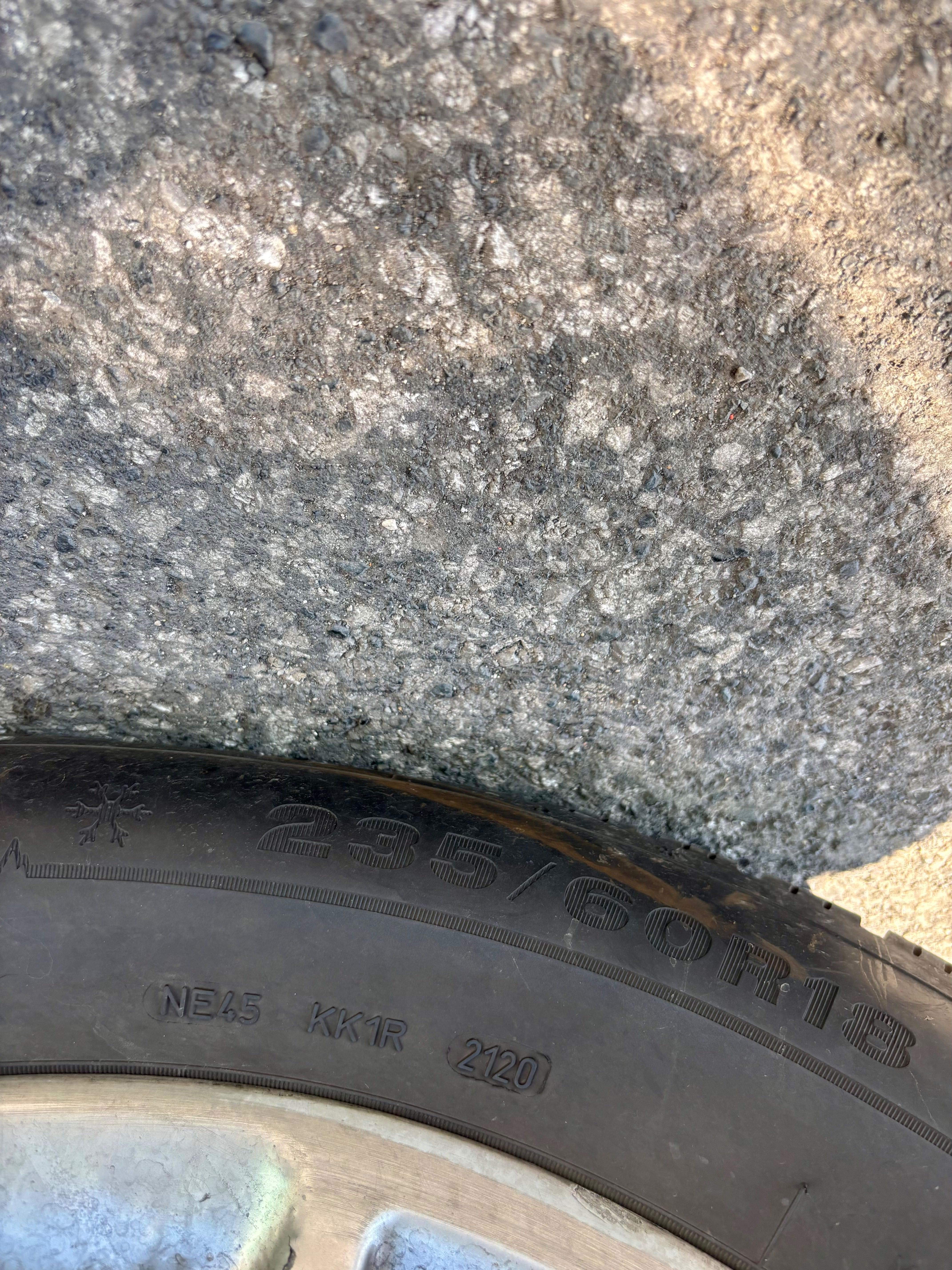 Джанти Volvo Atlantis 18" със зимни гуми