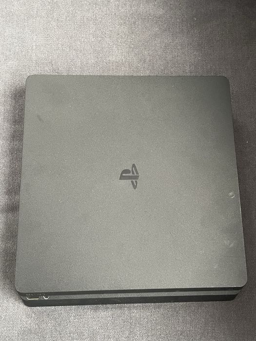 PlayStation 4 1TB Slim