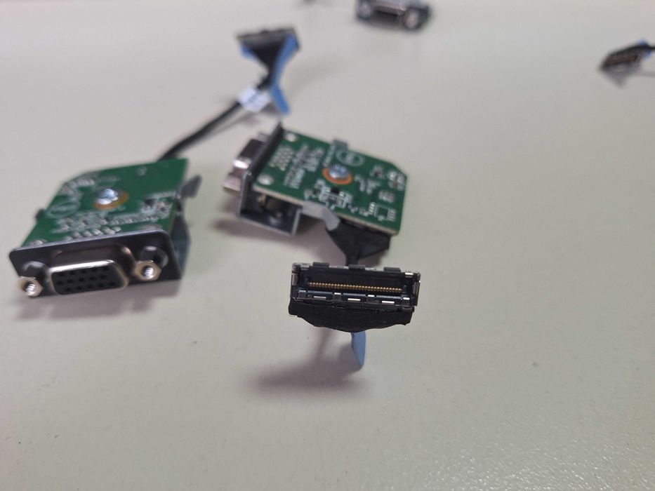 Adaptor interfata VGA Dell Optiplex 07GD53
