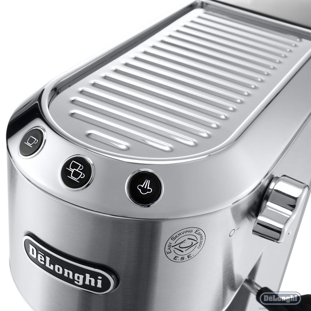 Рожковая кофеварка DeLonghi EC 685.M Dedica