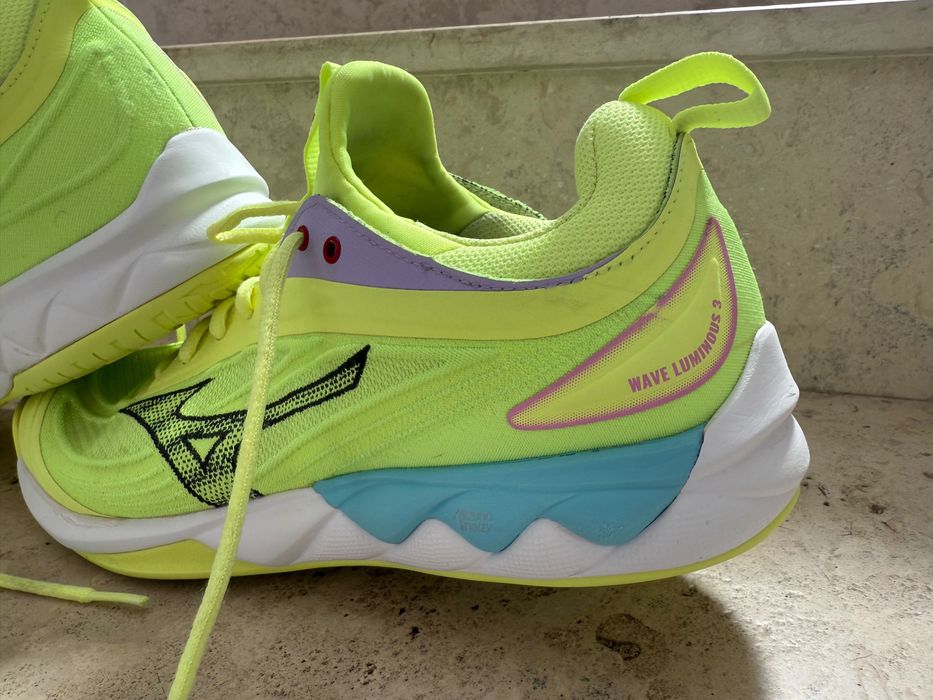 Adidași de sală Mizuno wave