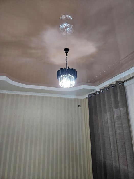 Продам люстру в очень хорошем состояний