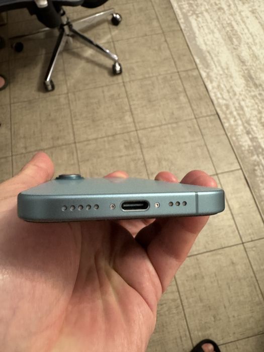 Vand Iphone 16 Teal 128GB