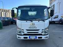 Isuzu basculabil pe 3 parti An fabricatie 2023 Cu Adblue
