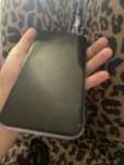 Vand iphone 11 mov,