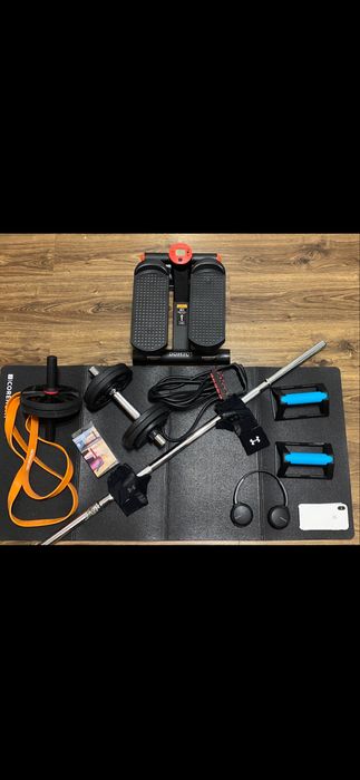 Set gantere 20kg + 2discuri 2kg+ bara