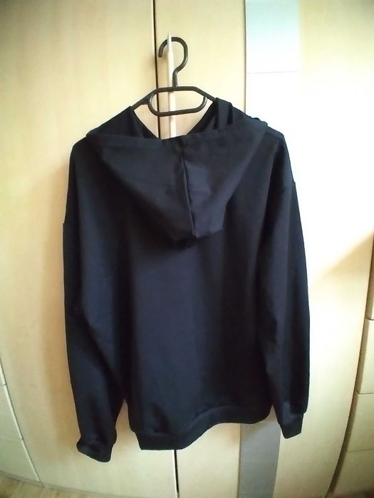 Нов суичър за тинейджар