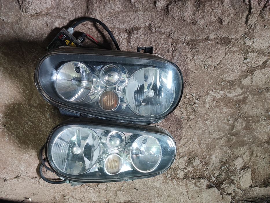 Фарове и стопове Голф 4