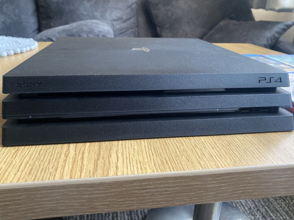 PlayStation 4 Pro 1TB