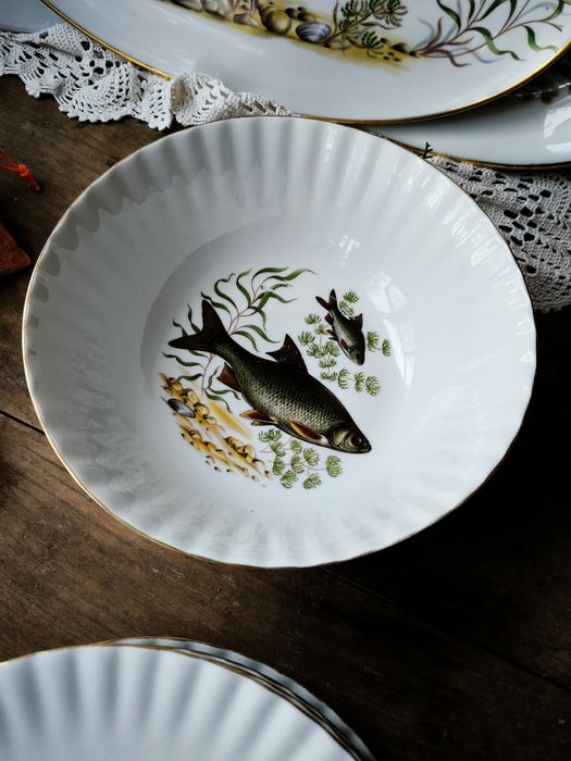 Рибен сервиз за хранене