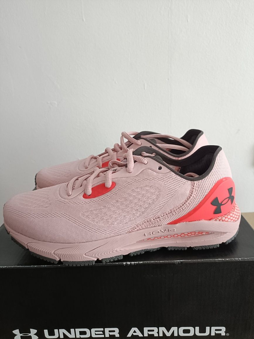 Дамски маратонки Under Armour UA Hovr Sonic 5 номер 38 код 12A