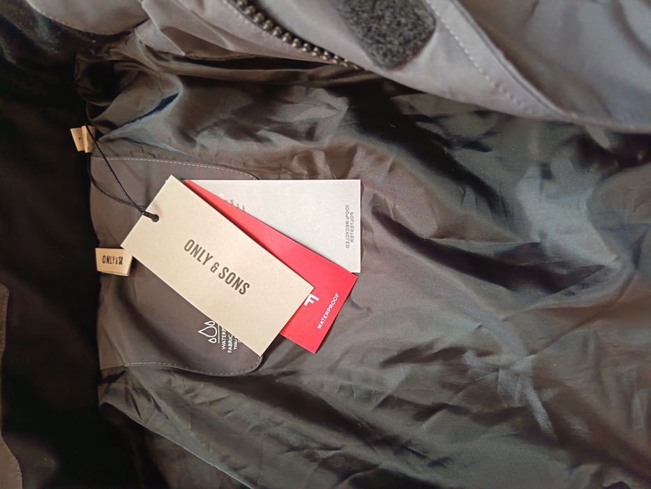 -65%Чисто ново мъжко яке Only & Sons - Зимно капитонирано яке с отделя
