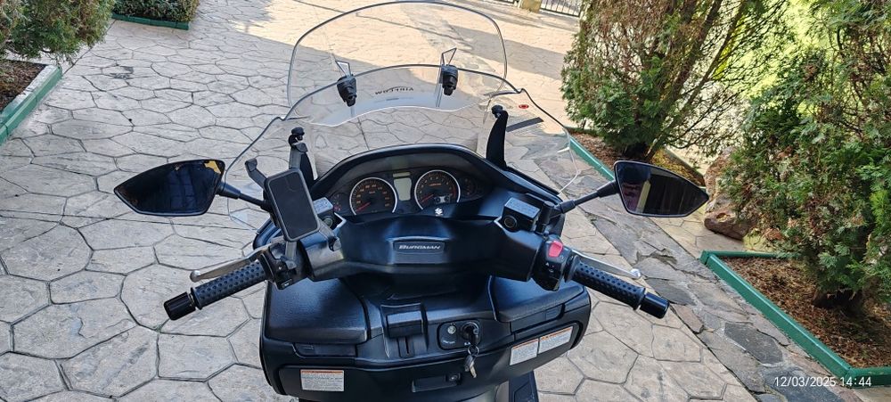 Suzuki Burgman K 400