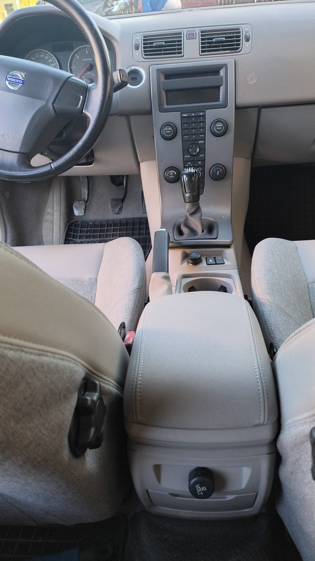Vând Volvo V50 2.0 d