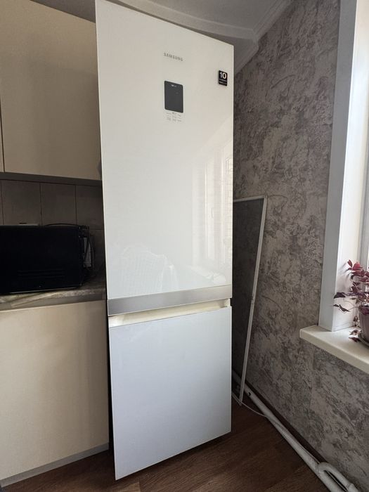 холодильник белый самсунг сенсорный