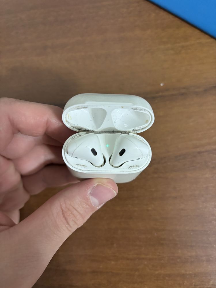 Airpods 2