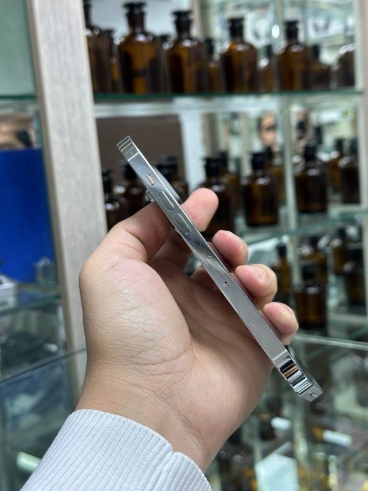 iPhone 14 Pro  128gb  79% karopka bor