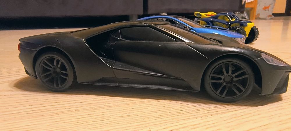 Три колички за игра