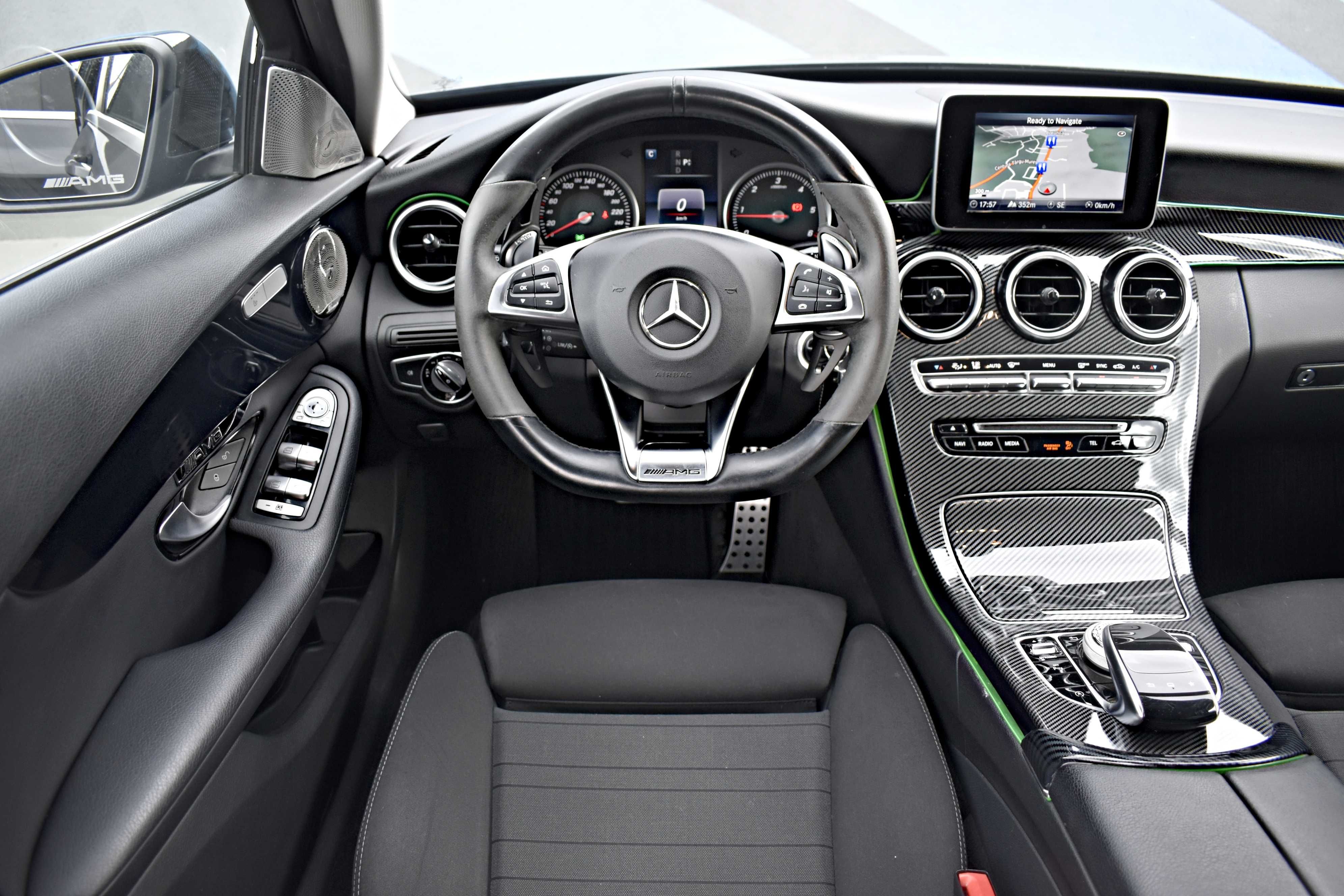 Mercedes C220~Navigatie~2016~LED~AMG~Distronic~Carlig~Bluetec~ 170CP