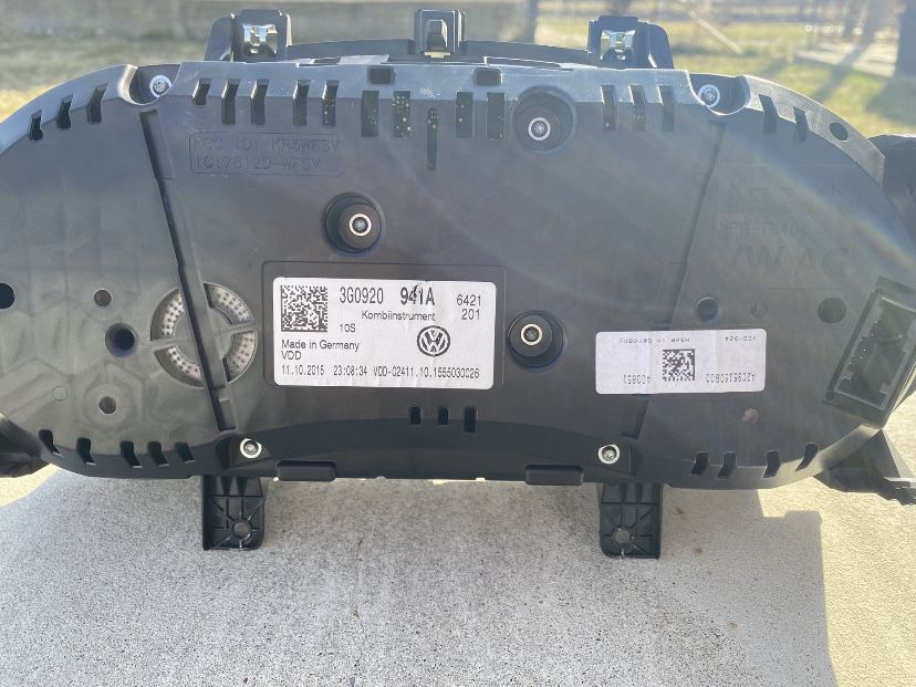 Ceasuri de bord VW passat B8