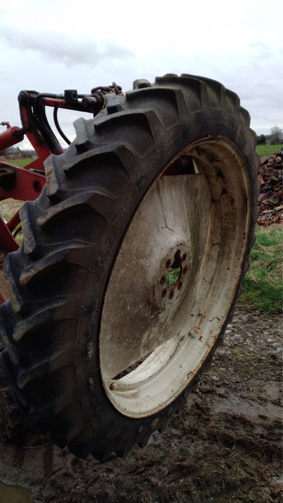 Roti inguste tractoare New Holland Valtra Landini Case Claas