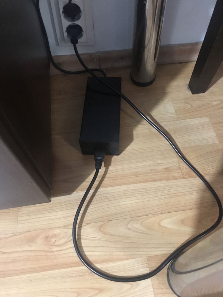vand xbox one 500gb