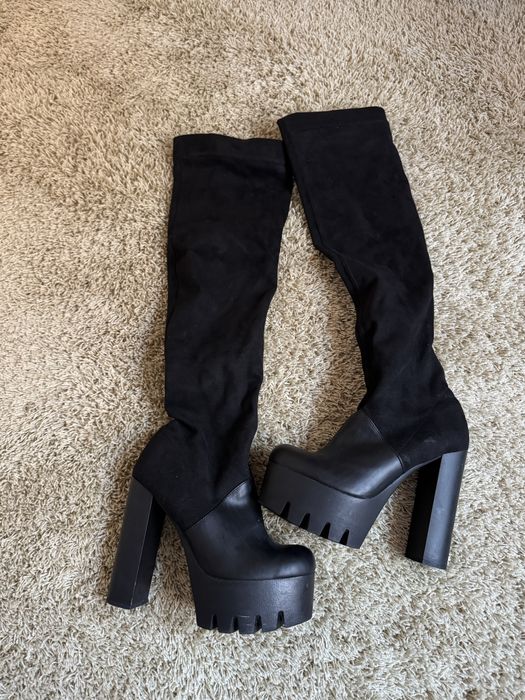 Дамски чизми