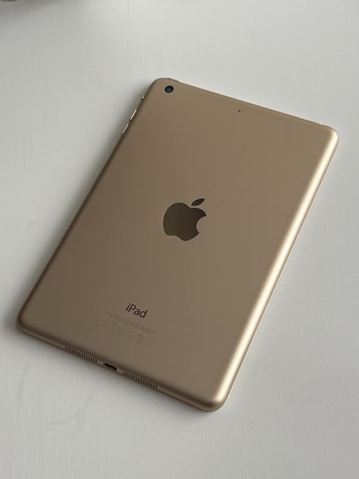 Apple iPad Mini 3 64 gb Gold, impecabil!