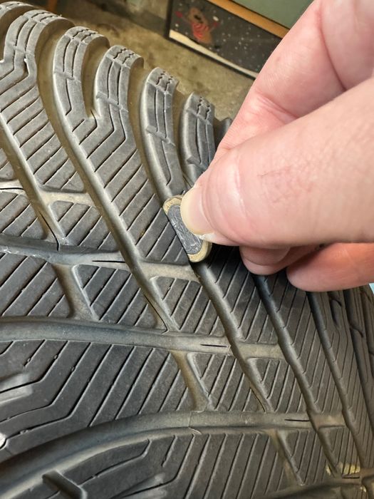 Гуми Kleber 255/35/R19 почти нови (3000км) ДОТ23
