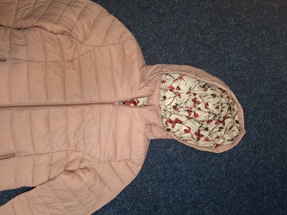 Geaca toamna marime M roz