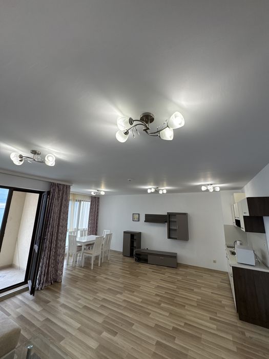 Полилей с 4 чашки и LED крушки - почти нови (5 брой)