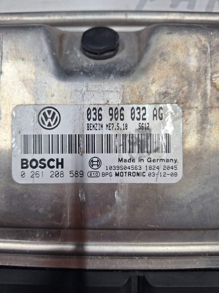 Компютър двигател за Volkswagen Golf 5 1.4 16V