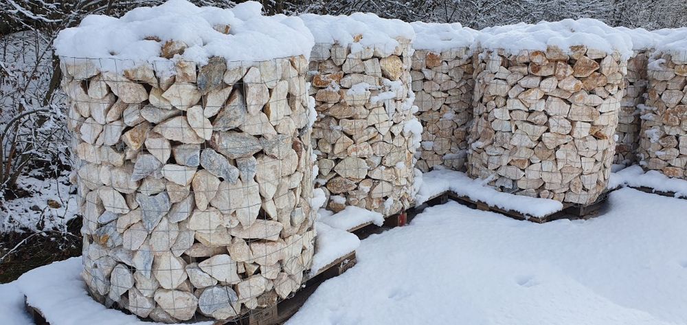 Bolovani decorativi ornamentali gradina piatra gard plasa gabioane