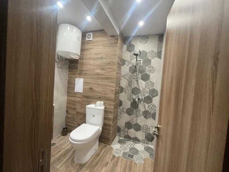 Чисто нов тристаен апартамент в СУПЕР центъра на гр. Бургас