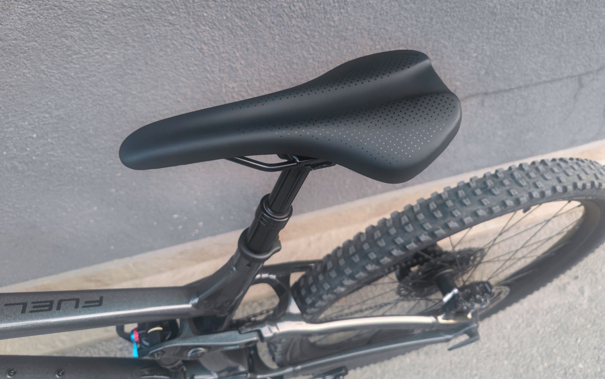 Алуминиев Велосипед 29 Trek Full Fox 38 2023г Magura