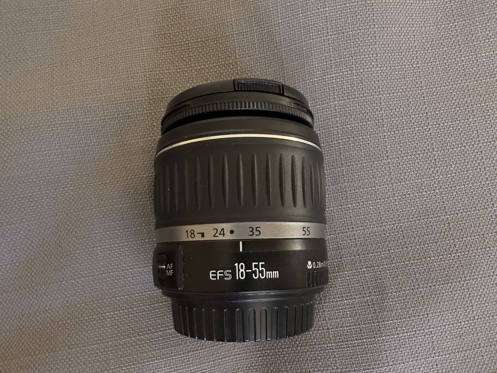 Canon EOS 400d с 2 лещи (кит + EF 75-300mm 4-5.6)